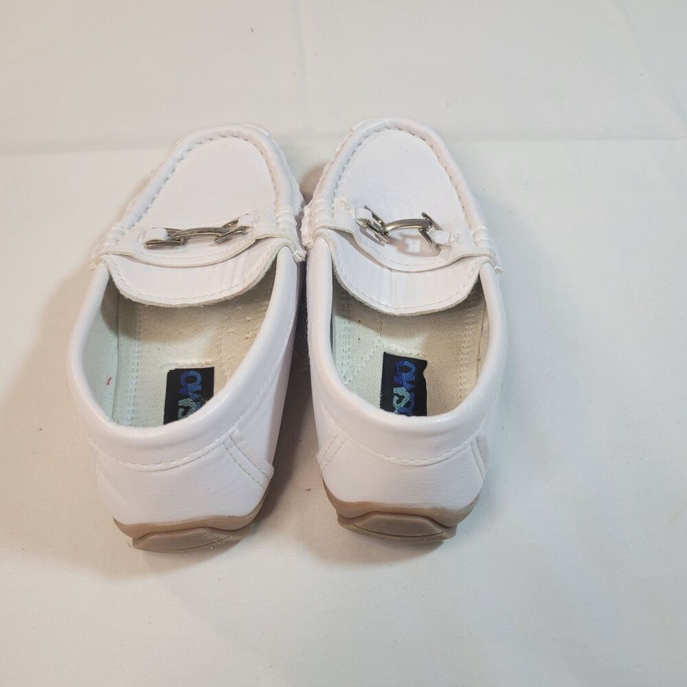 Josmo 11 Driving Moccasin Boys White Faux Leather Metal Accent Dress Loafers